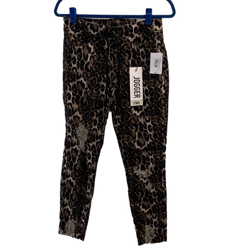 YMI Jeans Distressed Leopard Print Medium Jogger Jean High Rise Pockets New